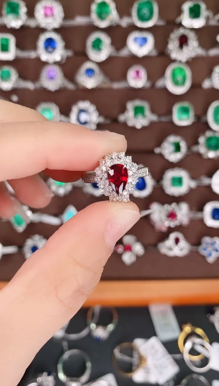 【闪购商品】红宝石18K金戒指18K金镶嵌1