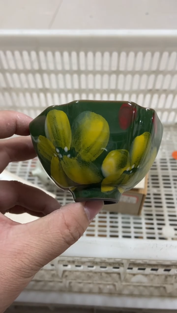 杯子瓷无运费险有瑕疵的摄影的产品有使用过的痕迹有点脏介意勿拍