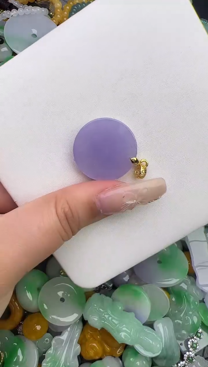 翡翠未镶嵌颈饰天然缅甸翡翠吊坠