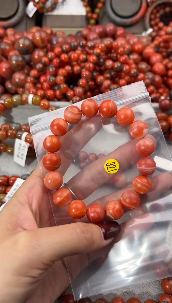 未镶嵌手串南红玛瑙12+