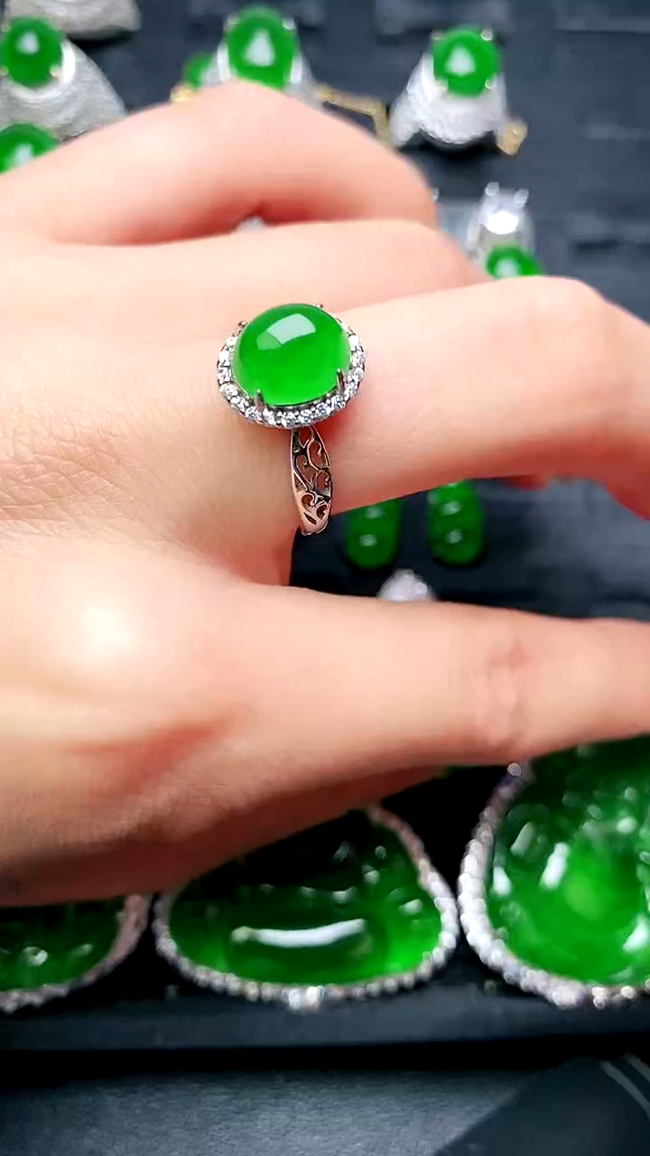 【闪购商品】翡翠戒指银S925镶嵌女戒