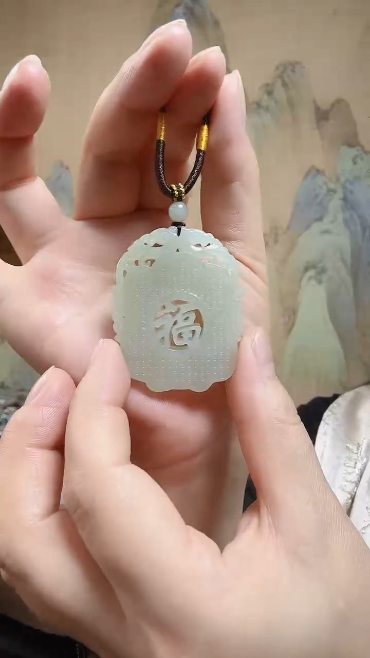 【闪购商品】和田玉未镶嵌颈饰.