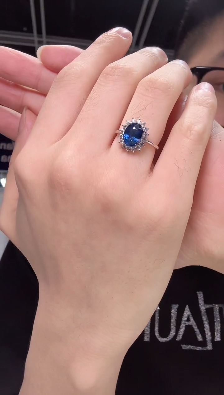 【闪购商品】蓝宝石戒指铂Pt900镶嵌HKDA30003