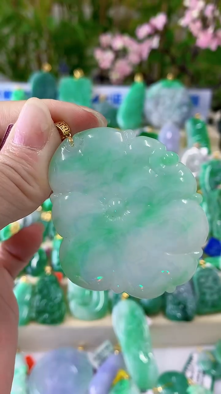 【闪购商品】翡翠颈饰18K金镶嵌挂件