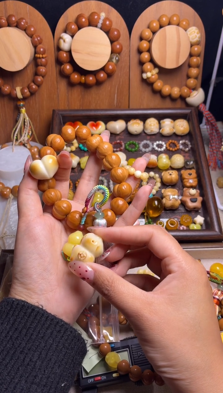 手串猴头核桃✨****?差价