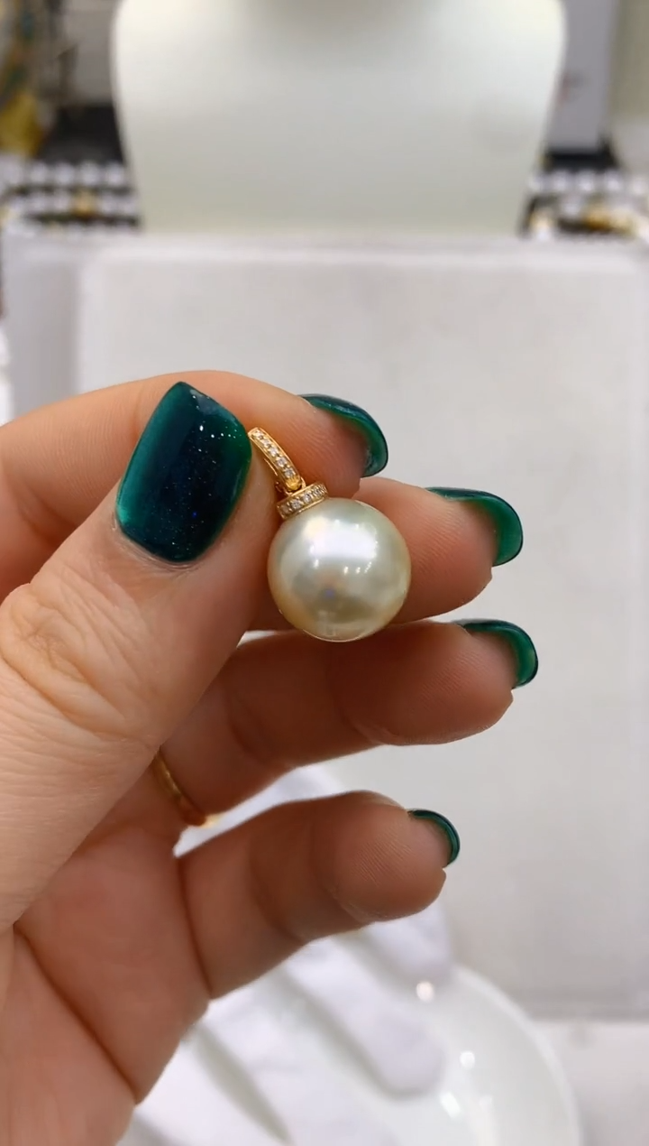 【闪购商品】海水珍珠吊坠18K金镶嵌150 13-14mm