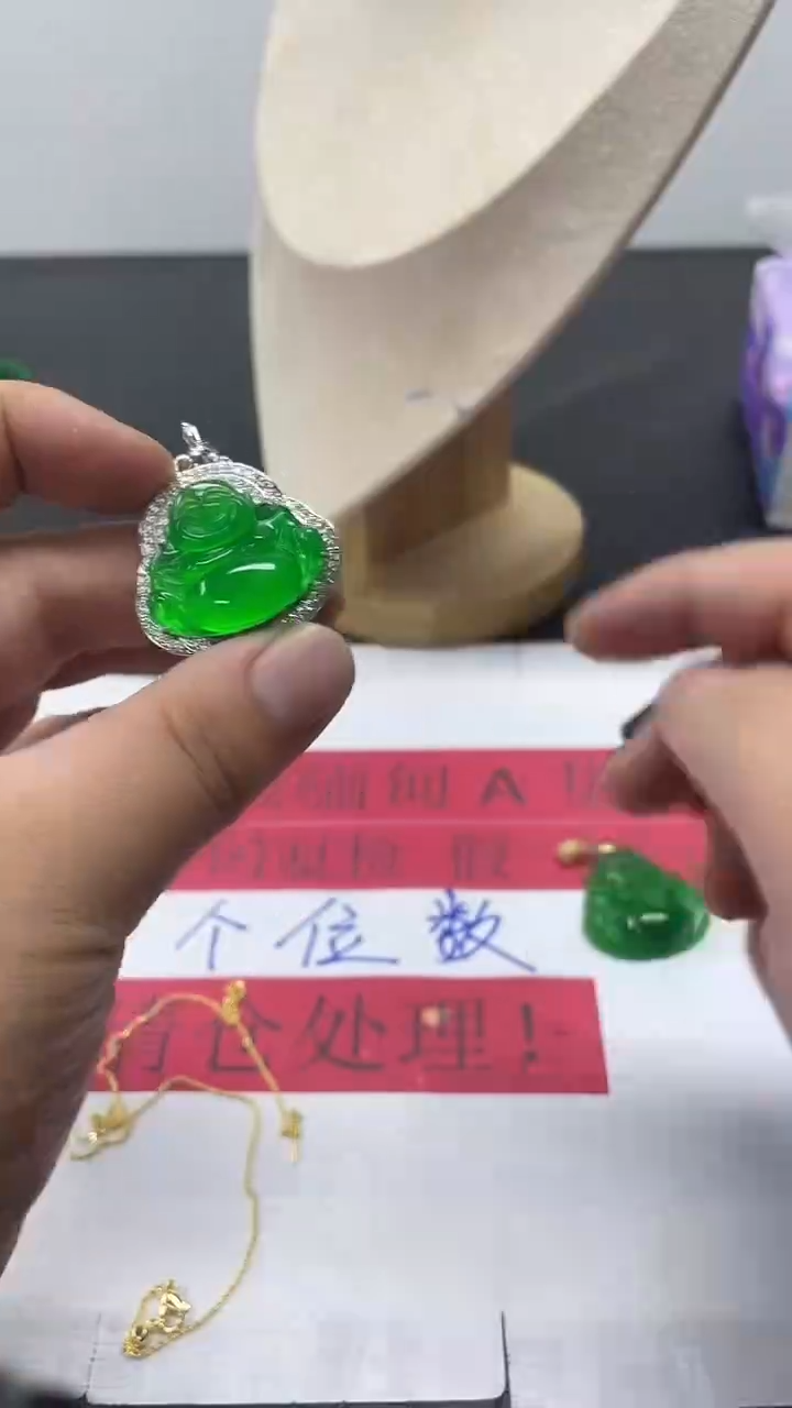 颈饰未镶嵌翡翠168佛公