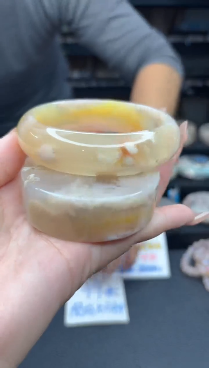 【闪购商品】石英质玉手镯未镶嵌624（65圈赠送镯心）