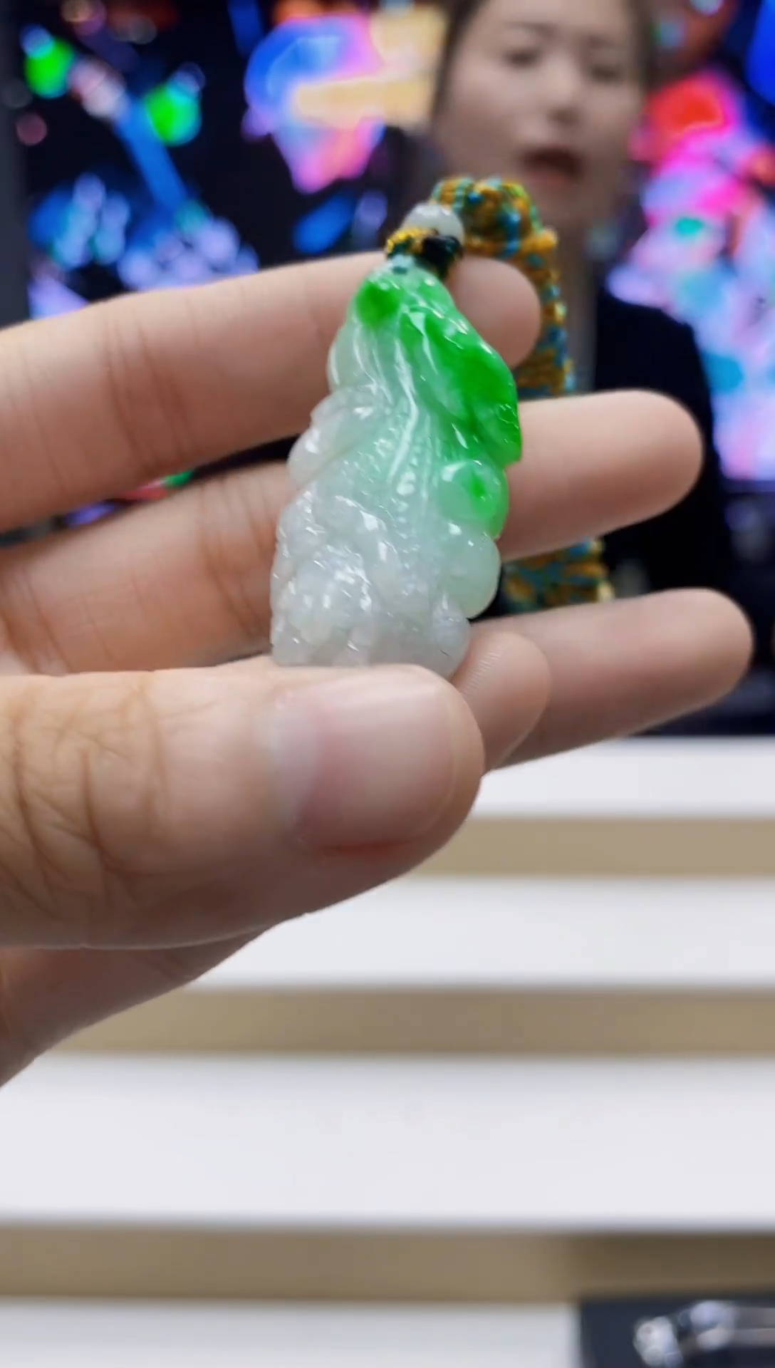 未镶嵌定制翡翠-毛货挂件35