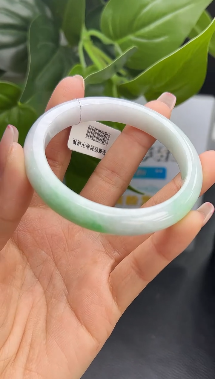 【闪购商品】翡翠手镯未镶嵌K593-28 手镯 53-54圈