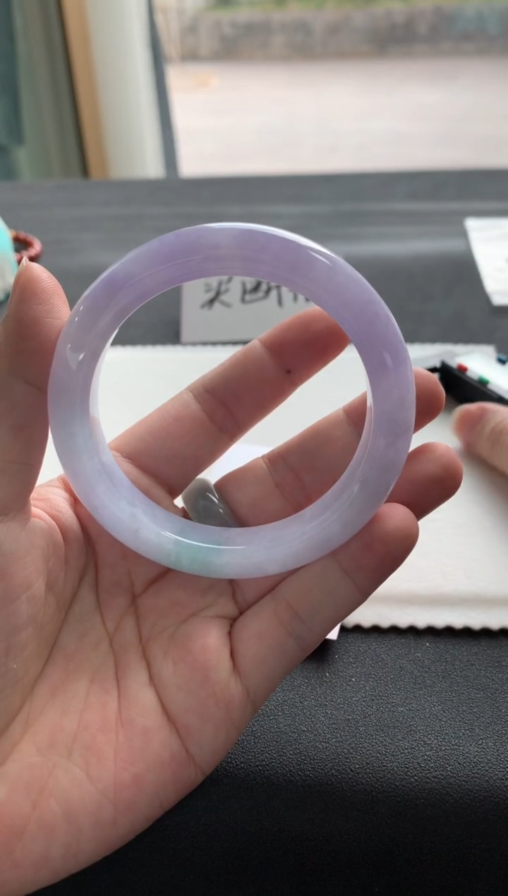 【闪购商品】翡翠手镯未镶嵌60正圈A8003买断