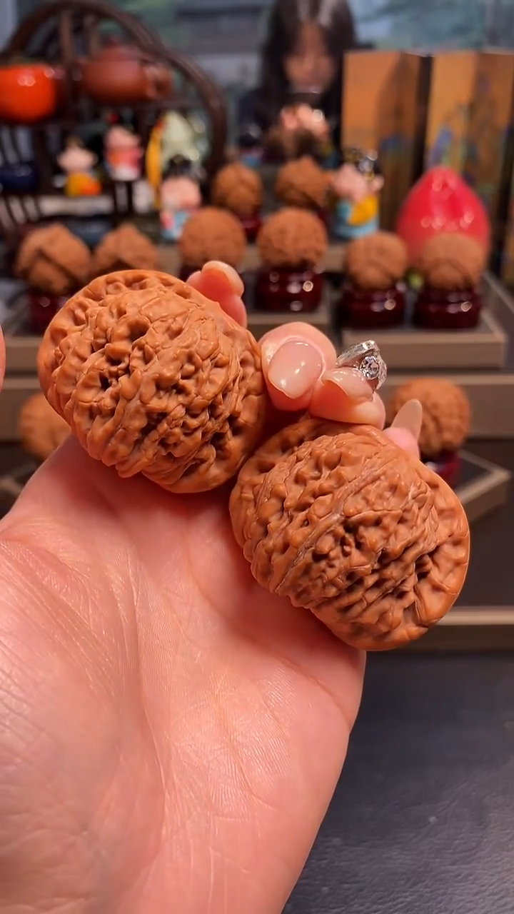 【闪购商品】文玩核桃把件H865四座楼44