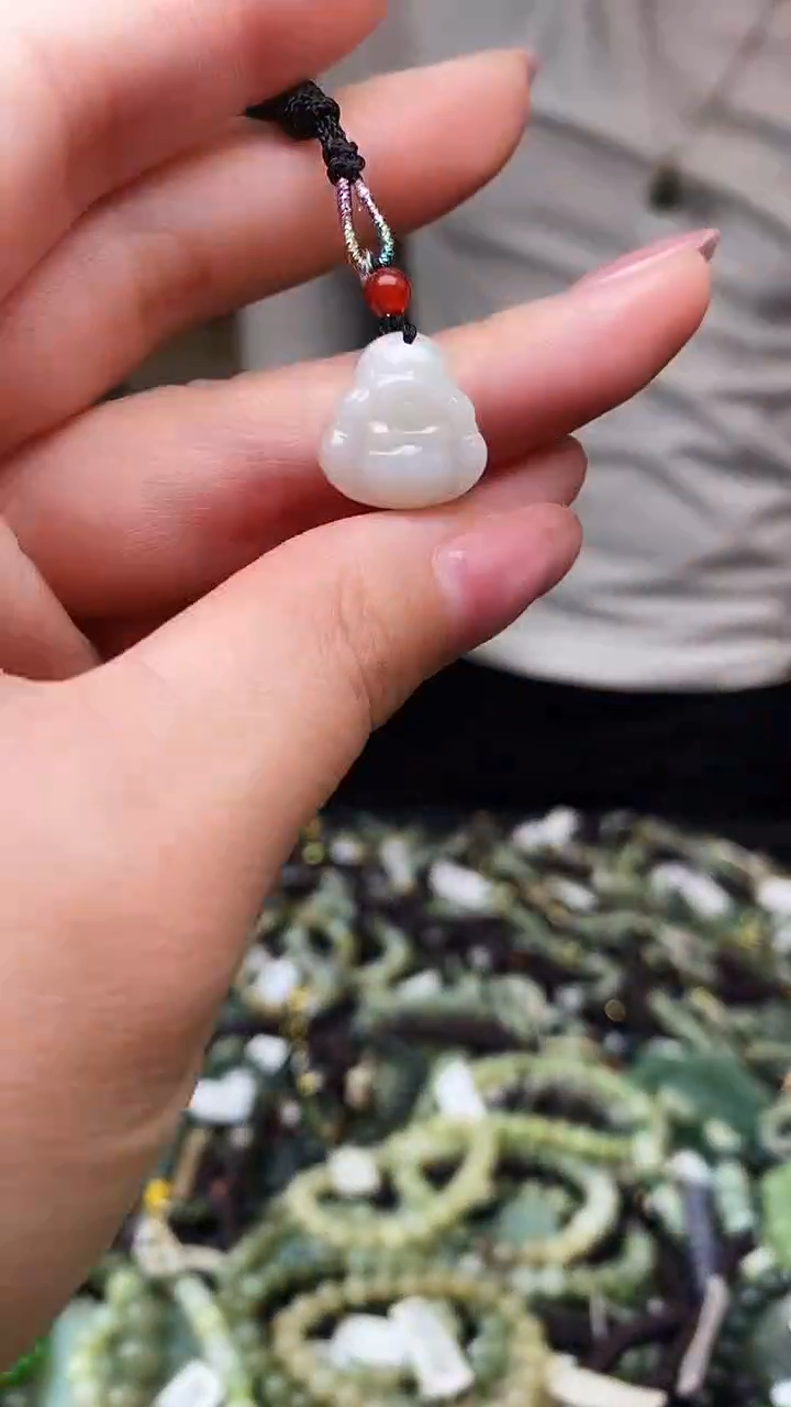 颈饰未镶嵌和田玉多样性发货，拍一发一