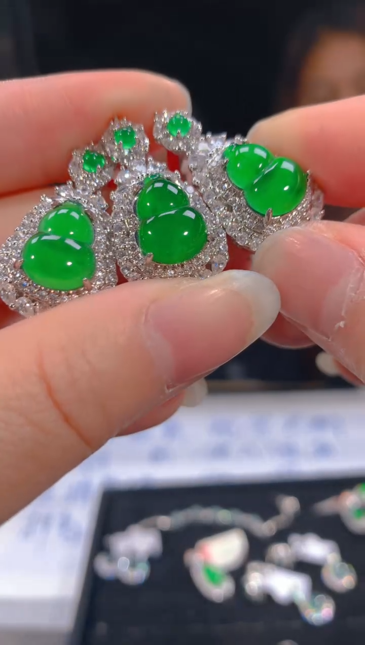 【闪购商品】定制翡翠未镶嵌14多样性发货（发其一）