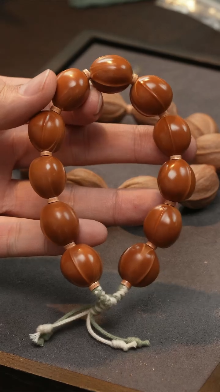 橄榄核手串/手链19-19鲨鱼背铁核