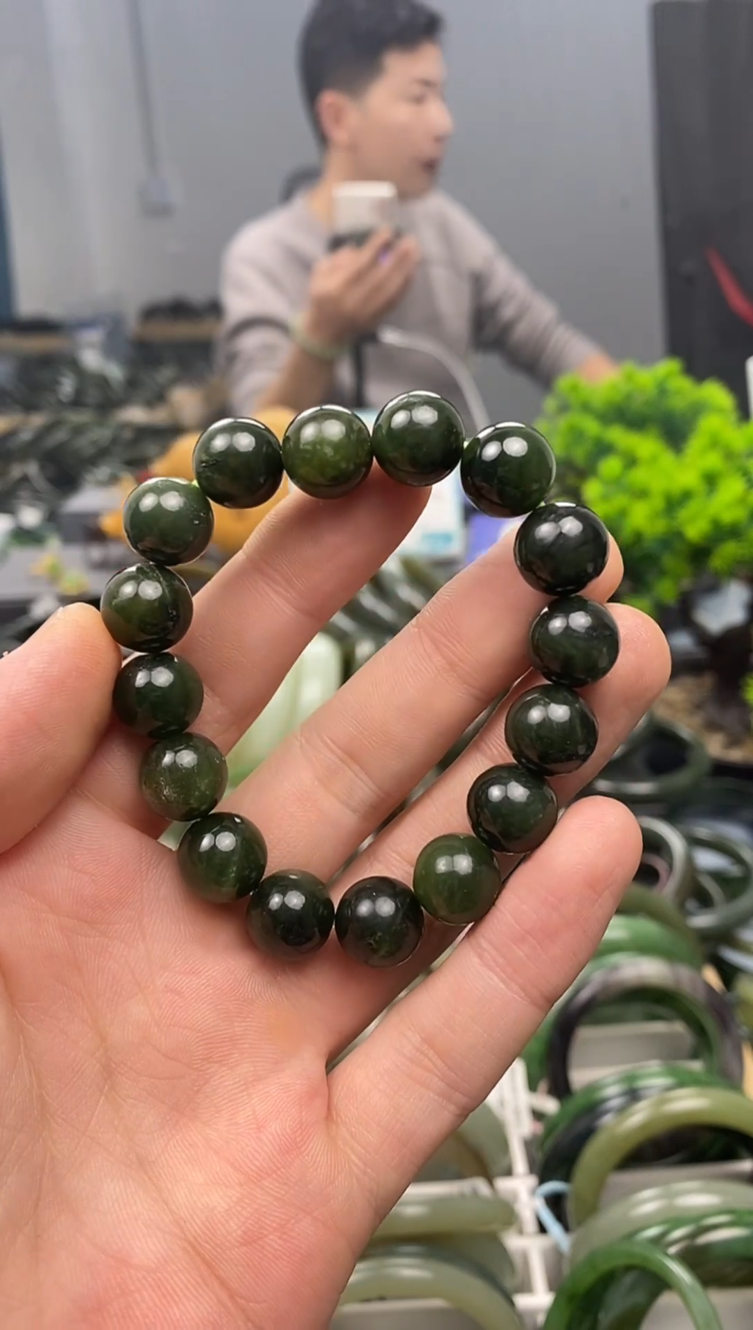 未镶嵌手镯和田玉12mm