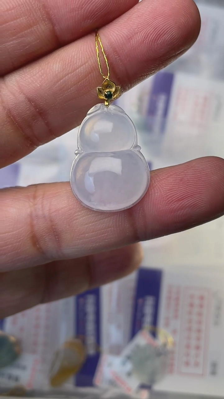 【闪购商品】翡翠颈饰18K金镶嵌天然缅甸翡翠A货(不含链)