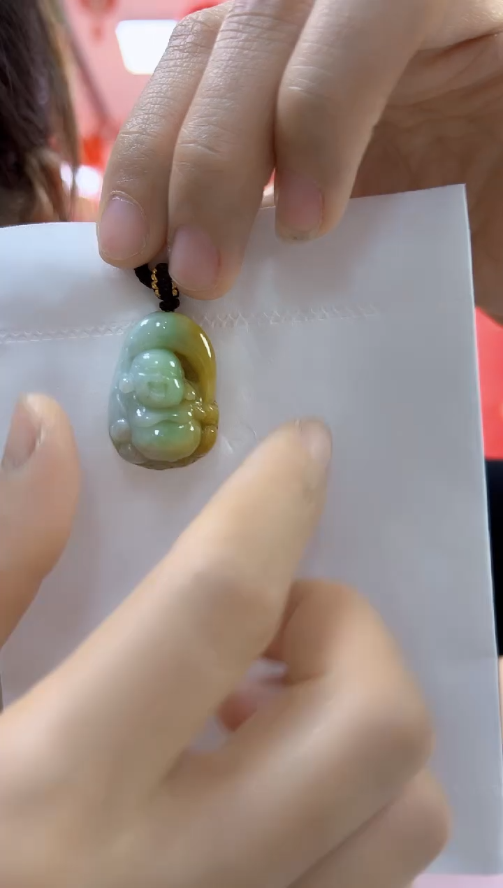 【闪购商品】翡翠颈饰未镶嵌孤品佛公