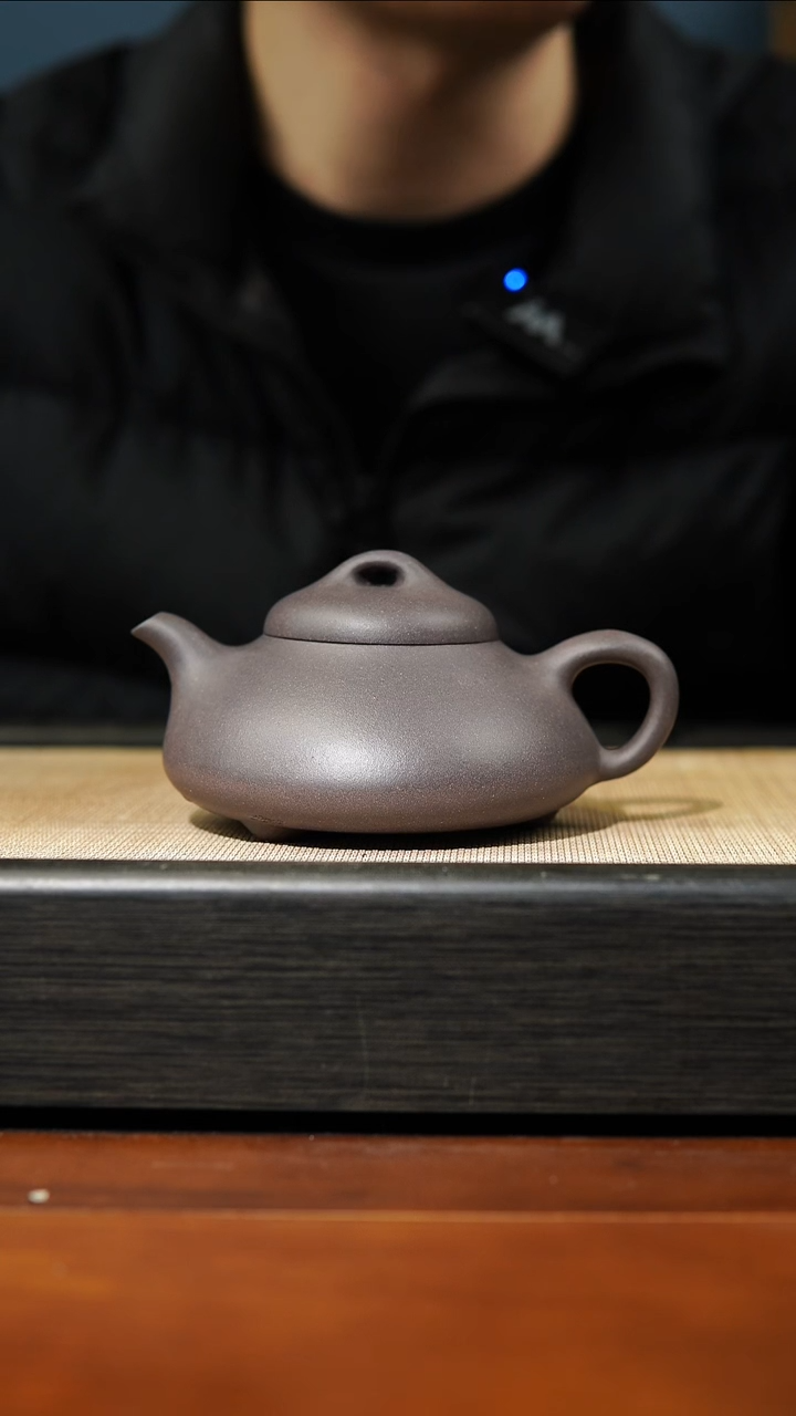 【闪购商品】紫砂茶壶青灰段，乳瓢，210cc