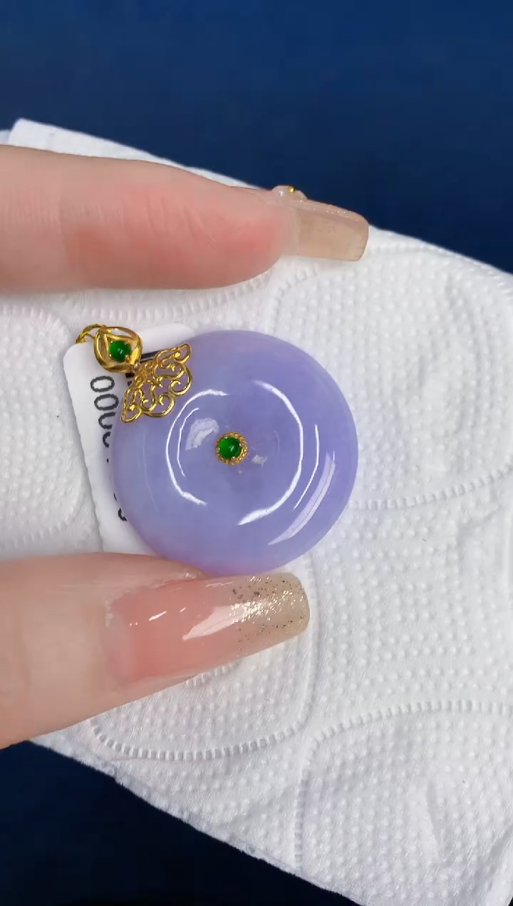 颈饰18K金镶嵌翡翠缅甸天然翡翠A货