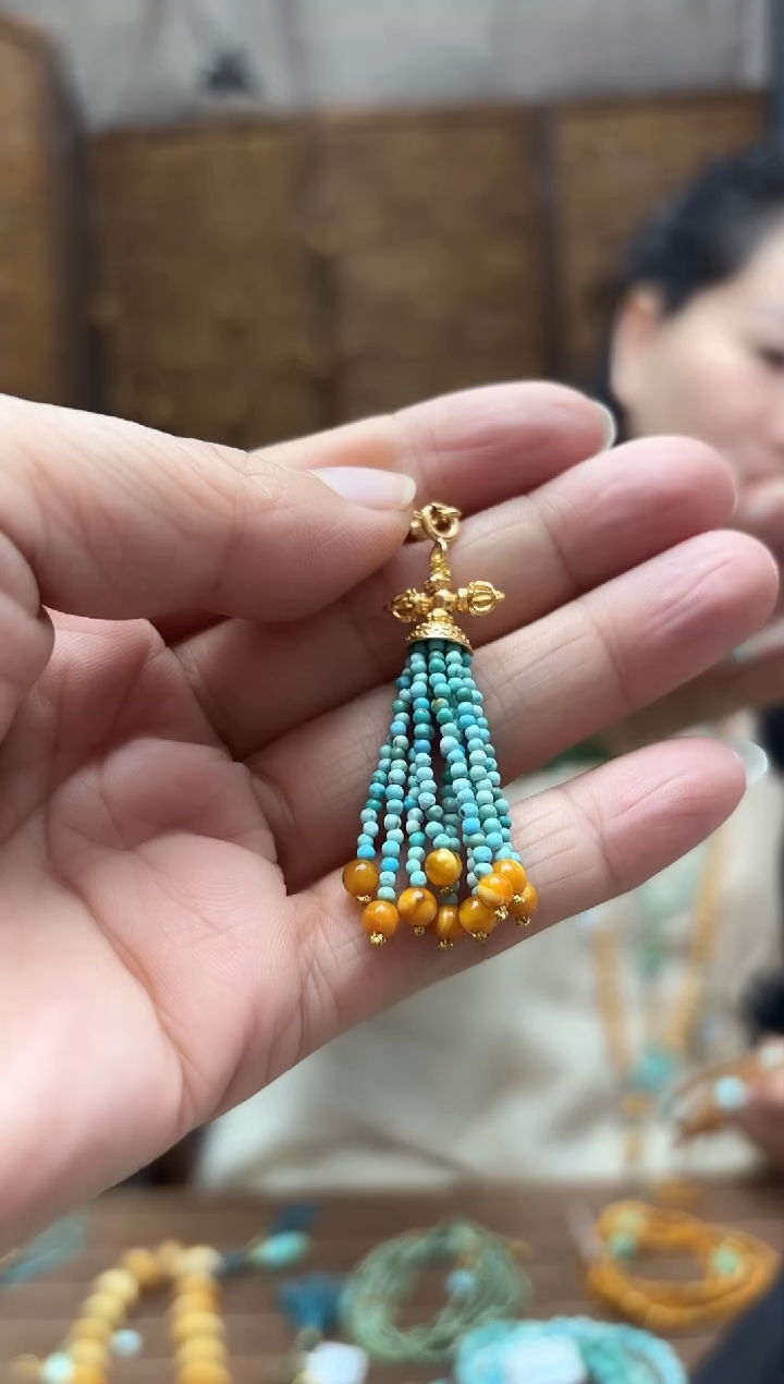 蜜蜡颈饰未镶嵌多样性发一件设计款 提溜