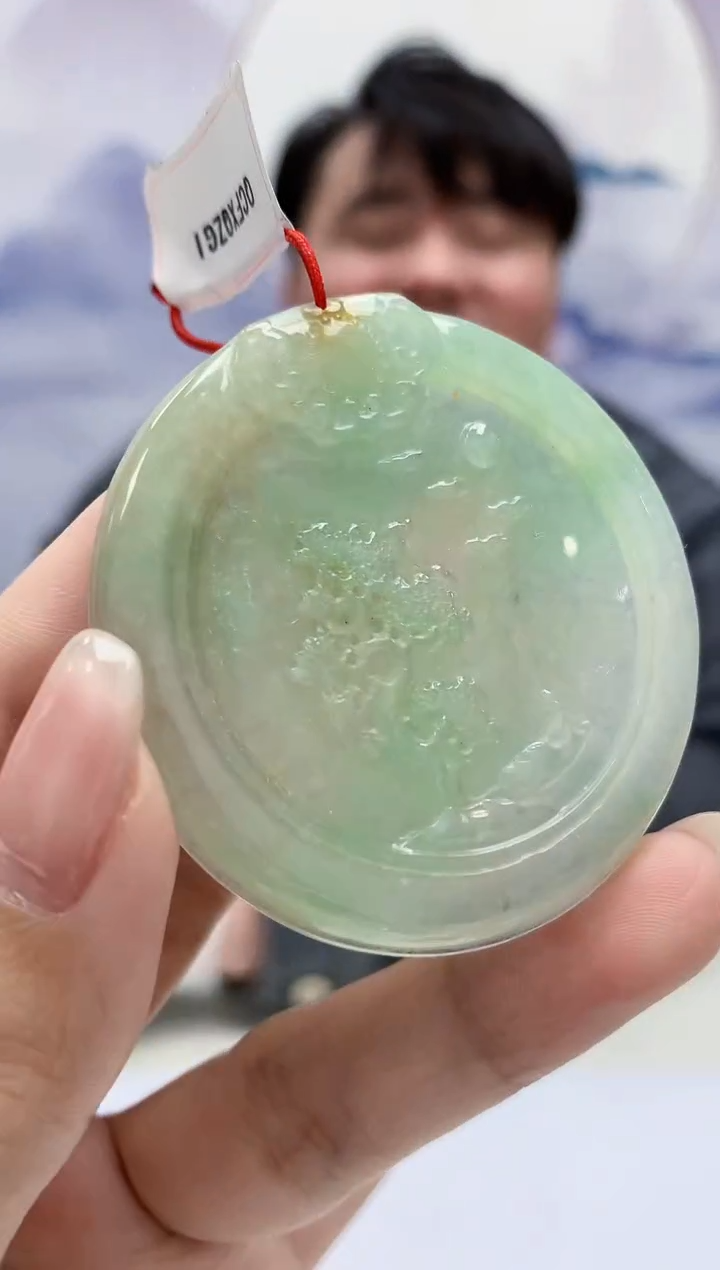 【闪购商品】定制翡翠未镶嵌5060kk-毛货挂件178