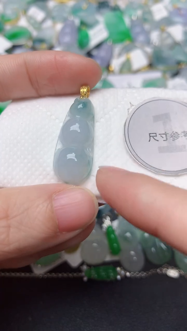 颈饰未镶嵌翡翠天然缅甸A货翡翠