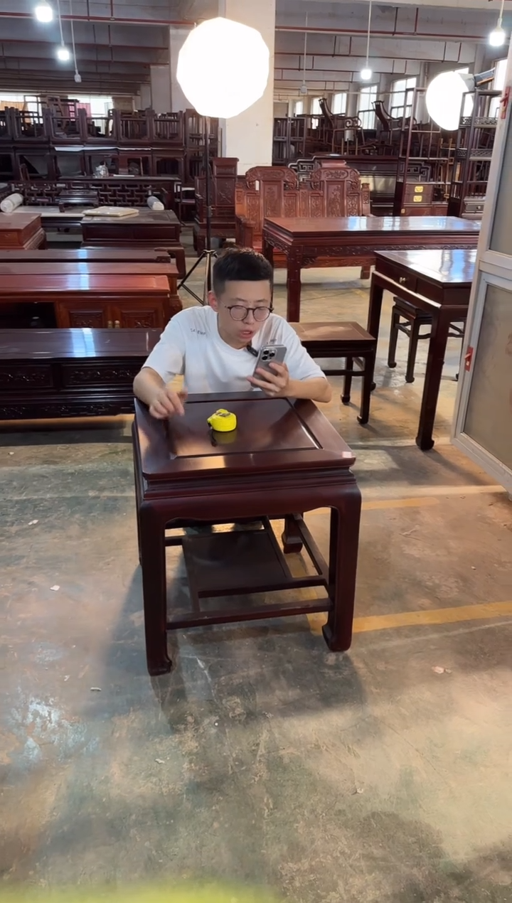 黑酸枝木类成套家具J02