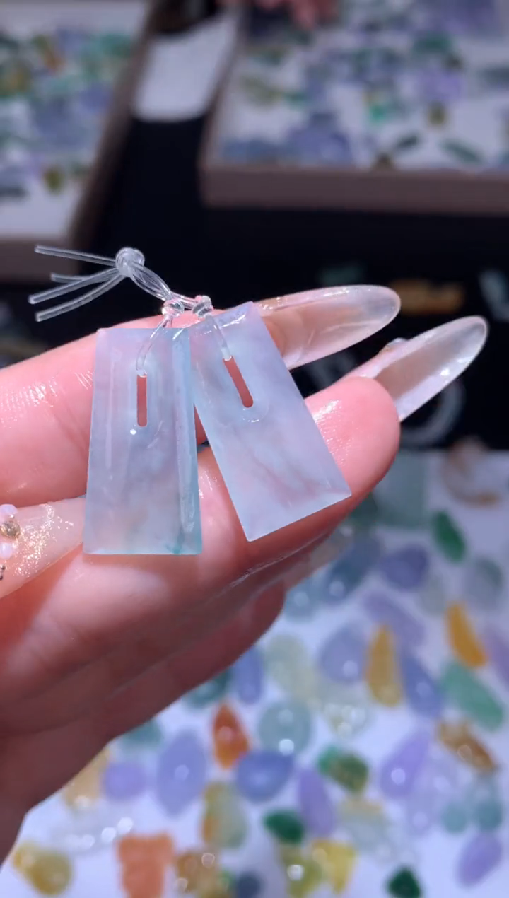 未镶嵌定制翡翠蟹钳