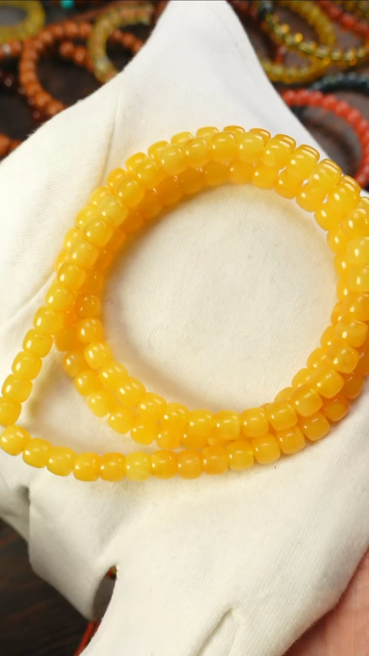 【闪购商品】蜜蜡手链未镶嵌X3/6mm鸡油黄108