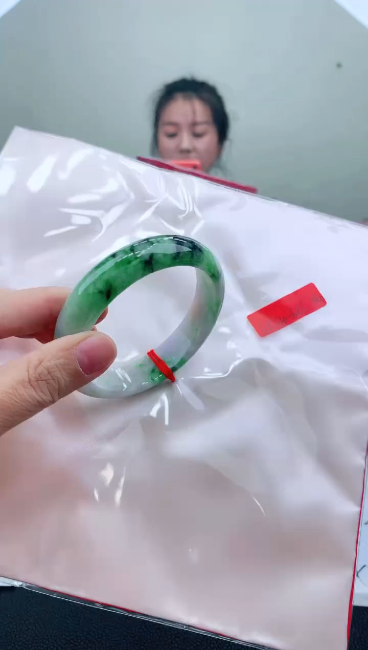 未镶嵌手镯翡翠111