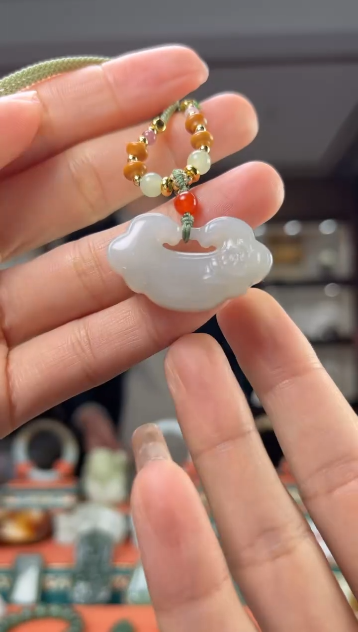 【闪购商品】和田玉颈饰未镶嵌佩佩