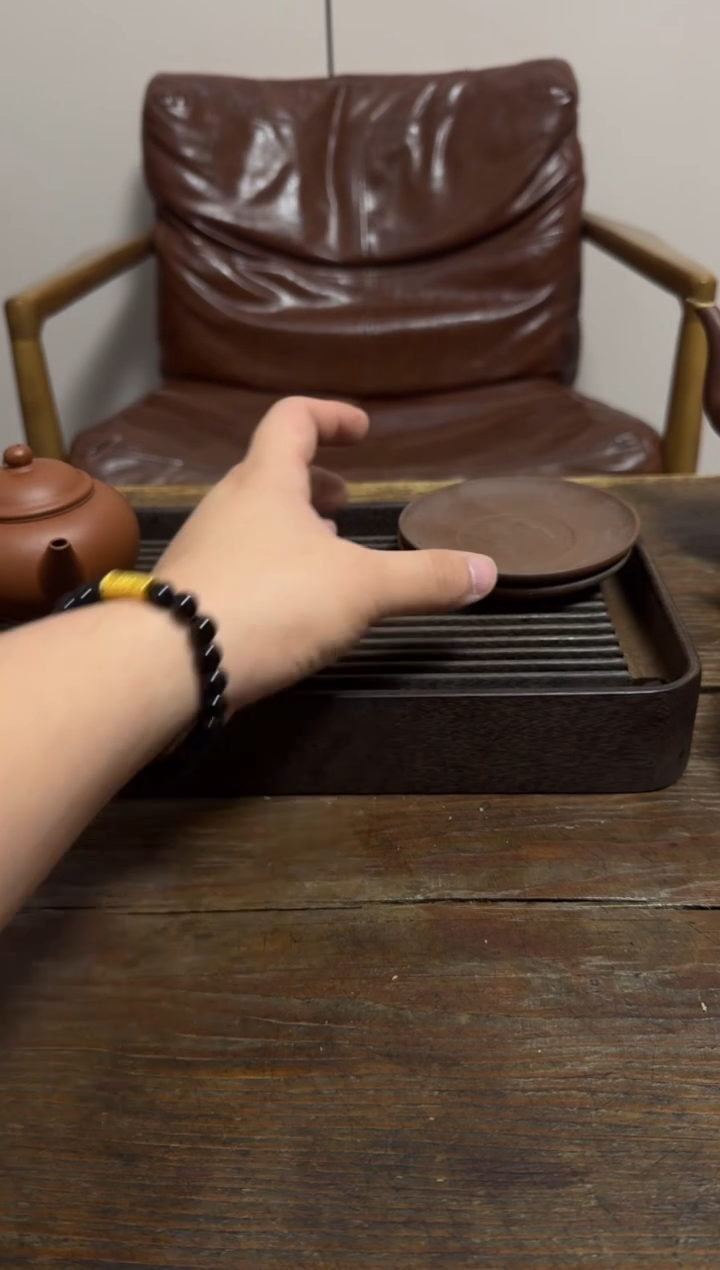 茶壶紫砂日****3紫泥盘子一个
