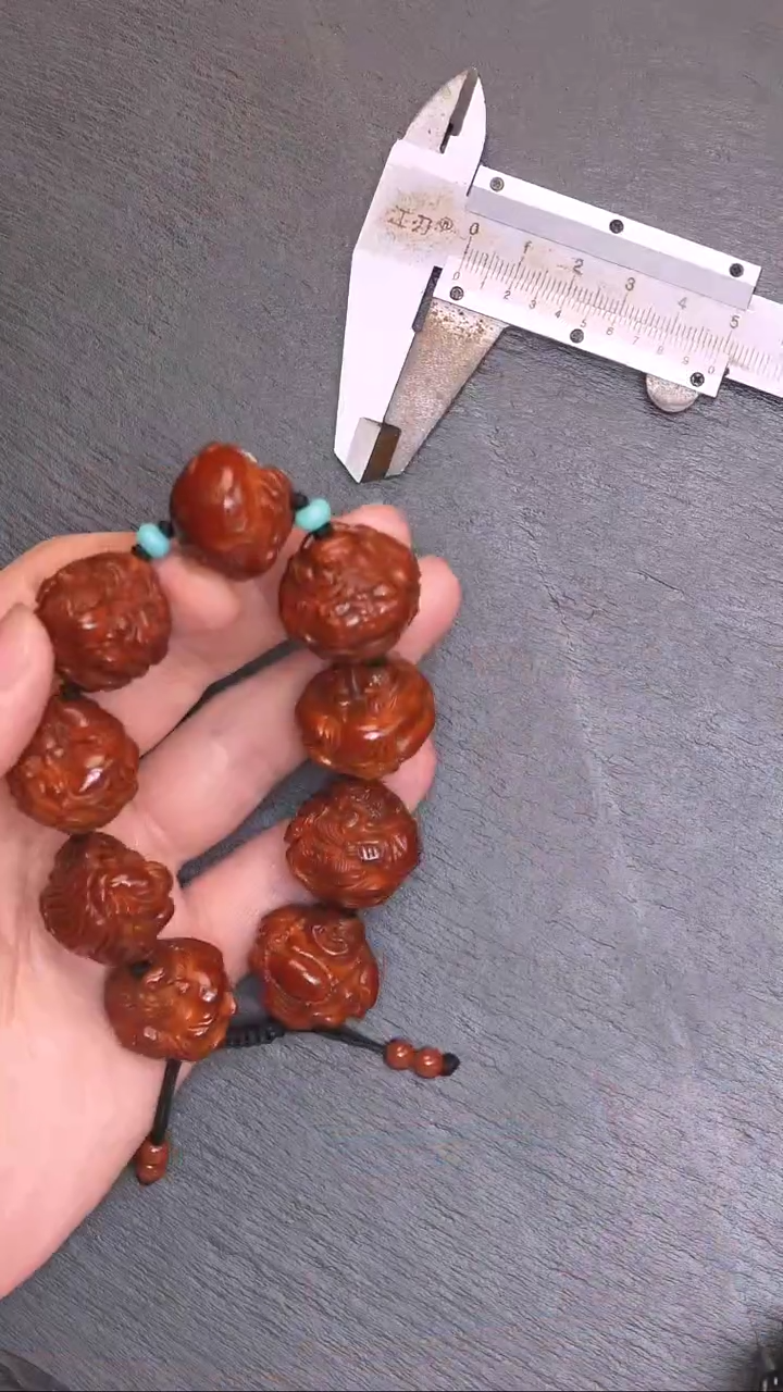 【闪购商品】橄榄核吊坠25群仙会回血