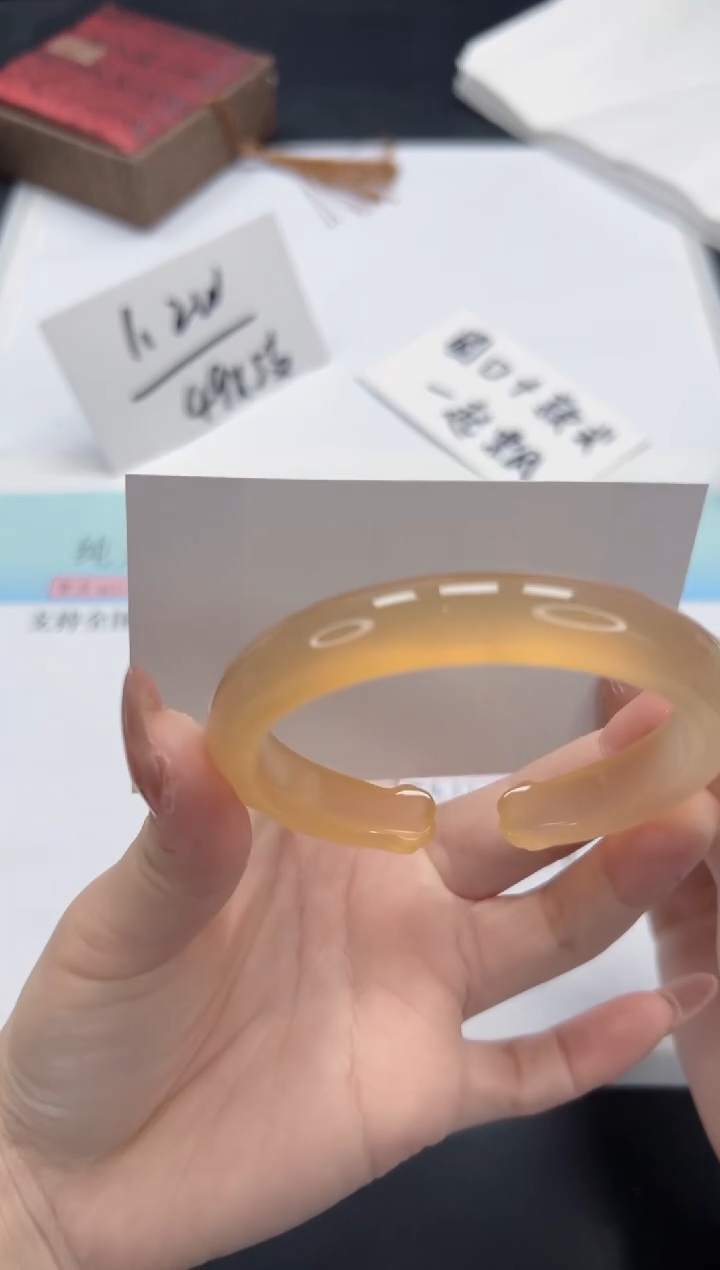 【闪购商品】石英质玉手镯未镶嵌A169-59.3