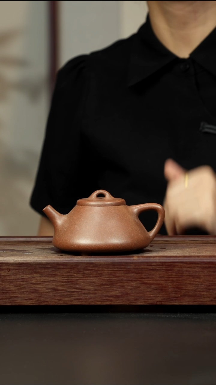 紫砂茶壶桃花泥子冶石瓢