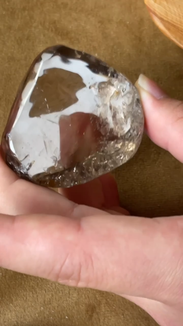 水晶摆件未镶嵌132