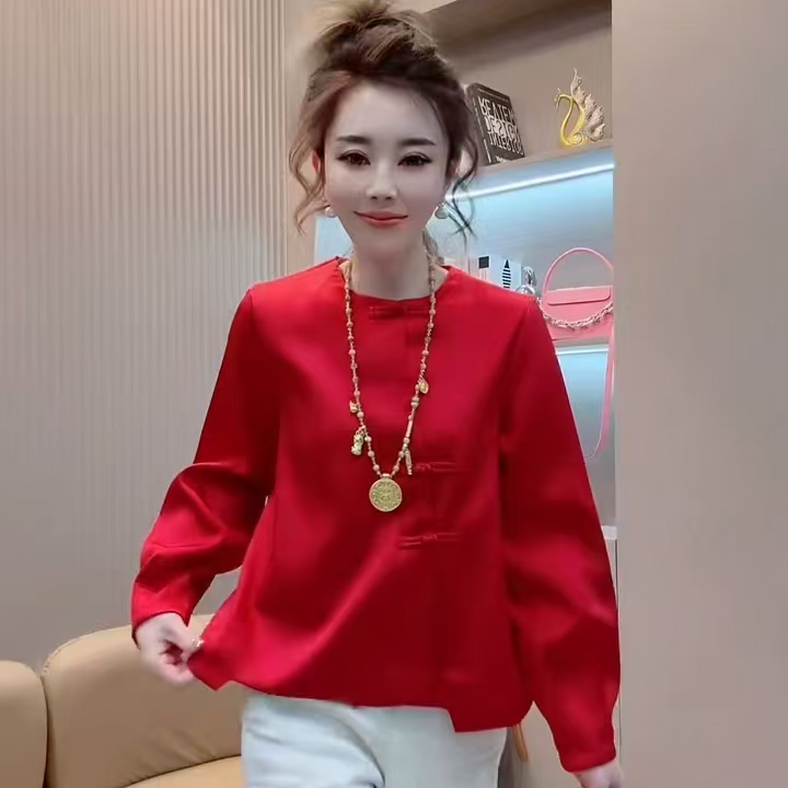 薄款常规款圆领打底衫+马夹女士显瘦秋季女装秋冬时尚休闲红色