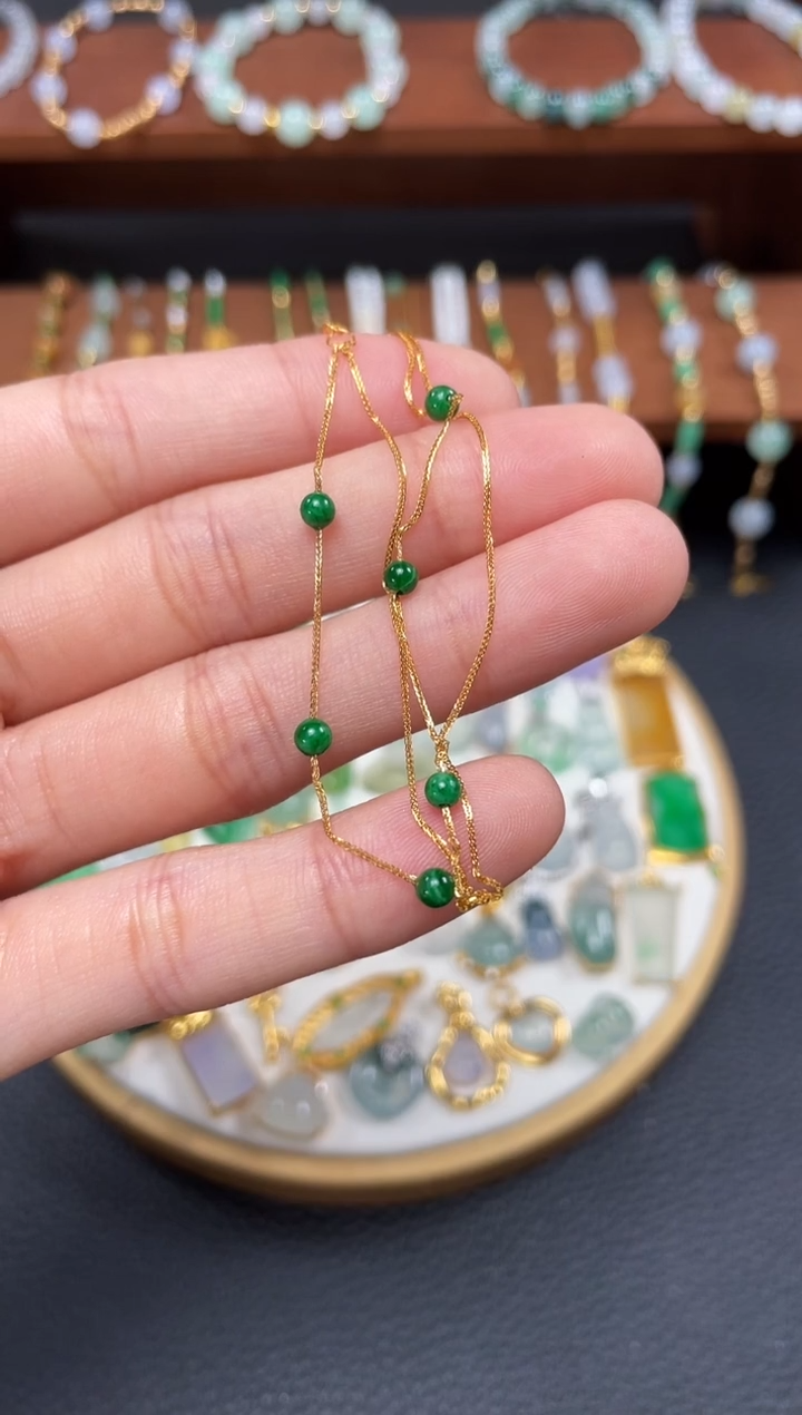 【闪购商品】翡翠套链18K金镶嵌一个  241