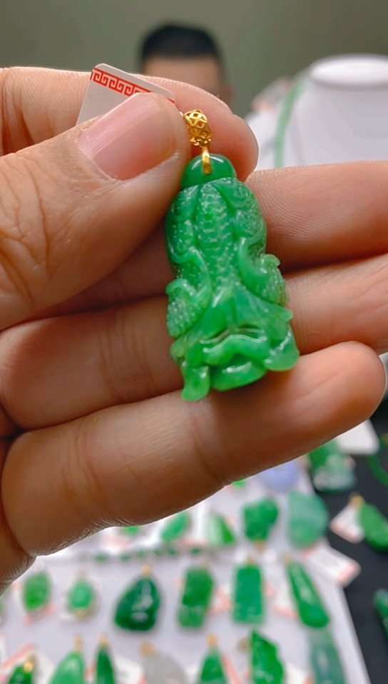 【闪购商品】翡翠颈饰18K金镶嵌新号开播，全场乱卖