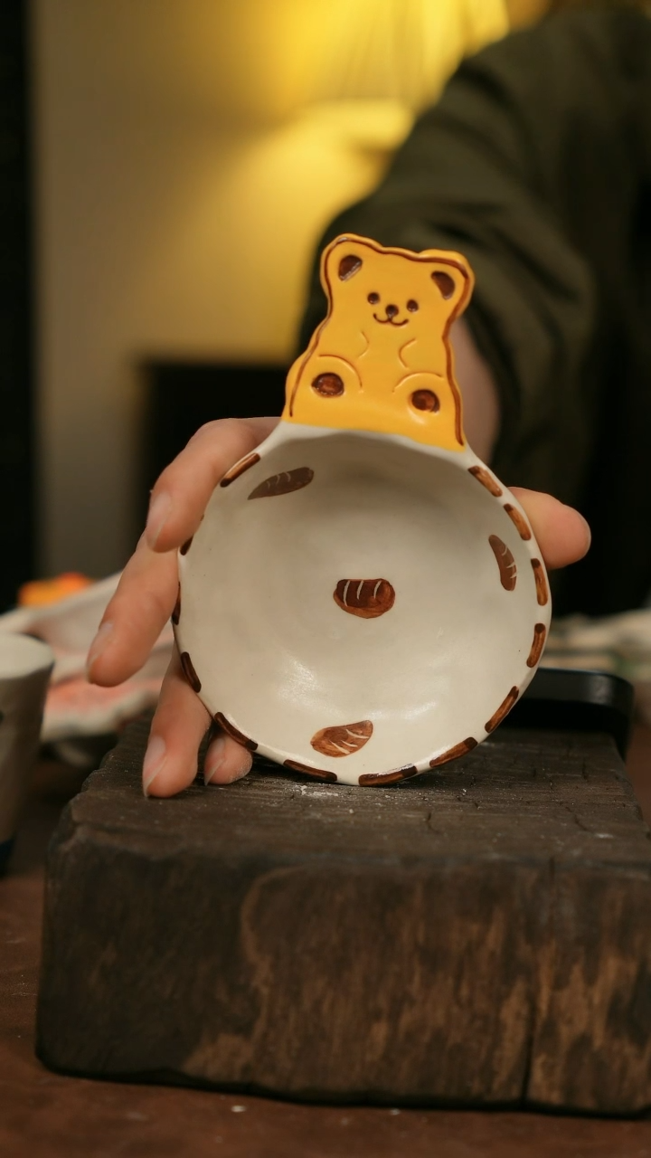 摆件亲工手绘陶瓷-