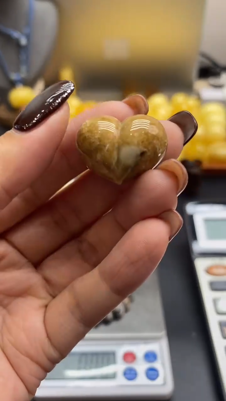 琥珀未镶嵌珠宝奇石2943