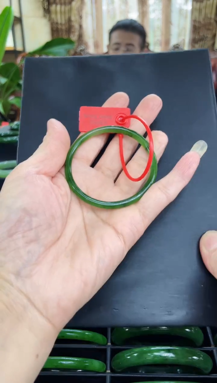 未镶嵌手镯和田玉（碧玉）佛****丹090