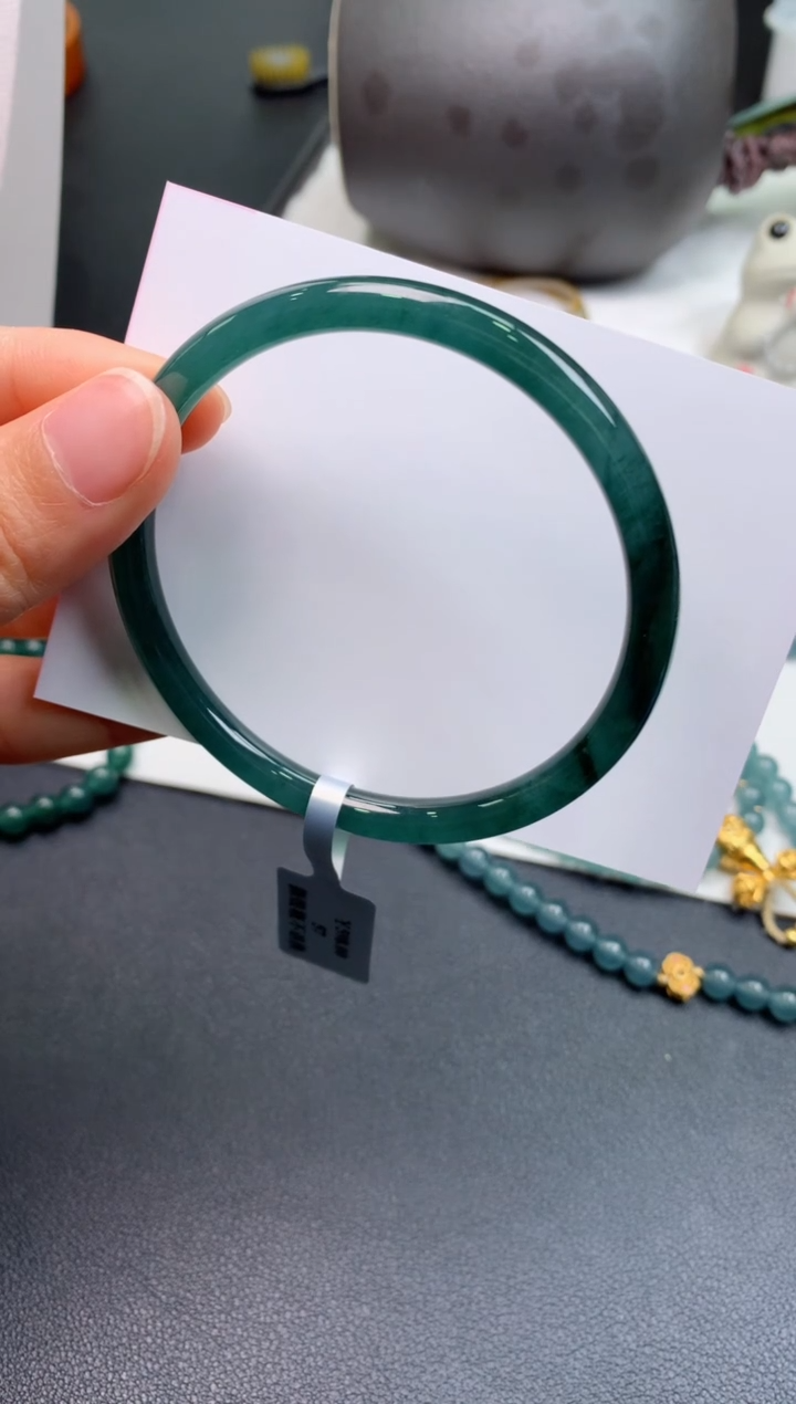 【闪购商品】翡翠手镯未镶嵌0884313175无鉴赏期