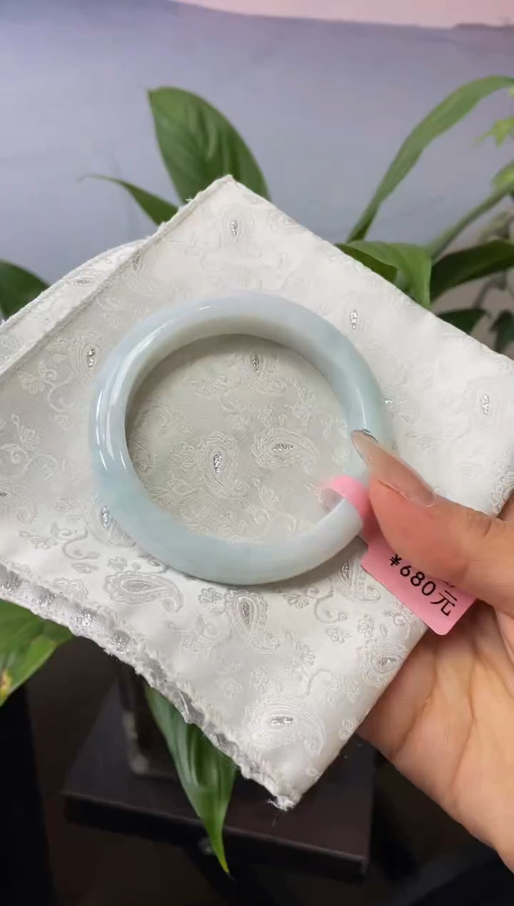 【闪购商品】翡翠手镯未镶嵌手镯15