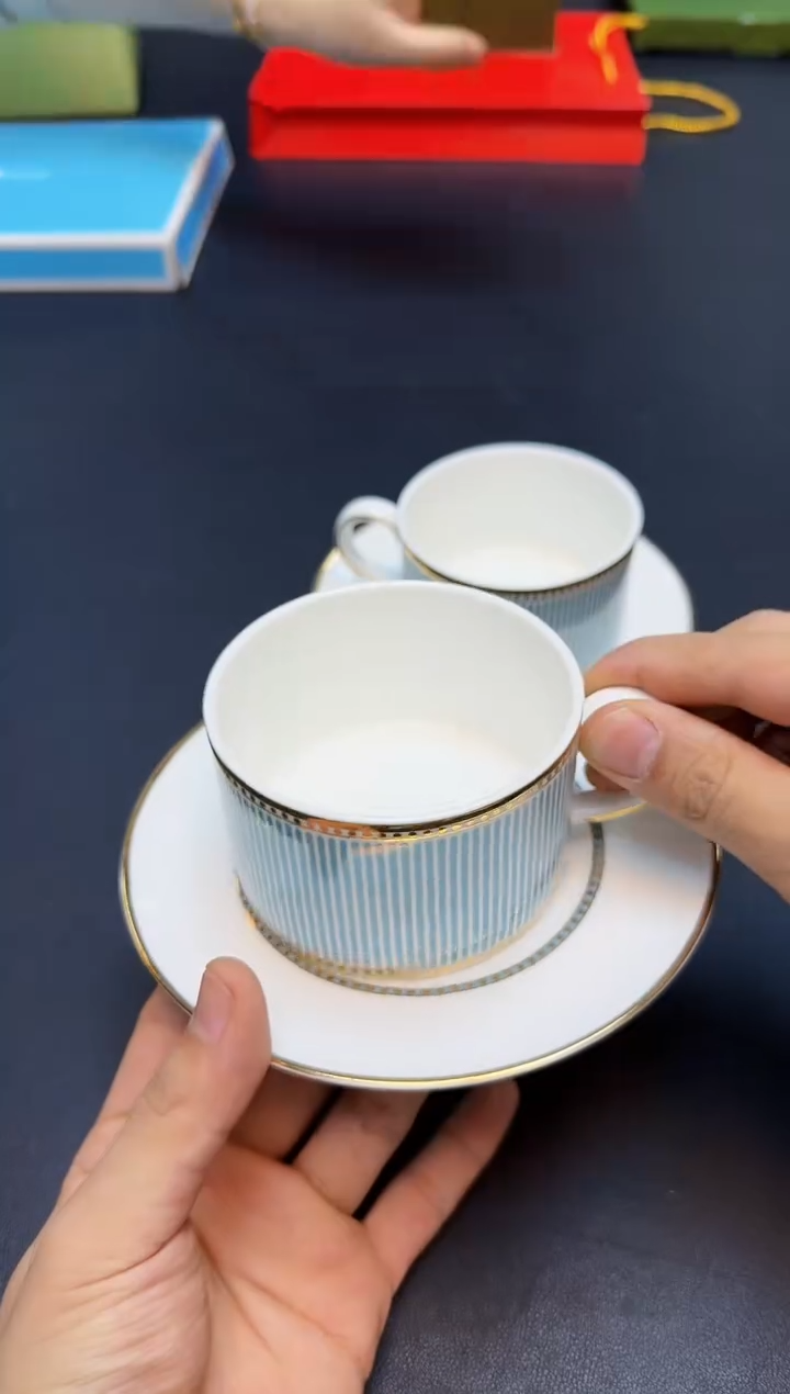 【闪购商品】瓷片全新正品一件不留@@Y272