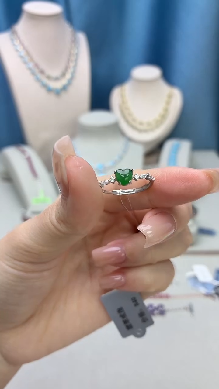 银S925镶嵌戒指翡翠125BJ1209产品一个（多样性）