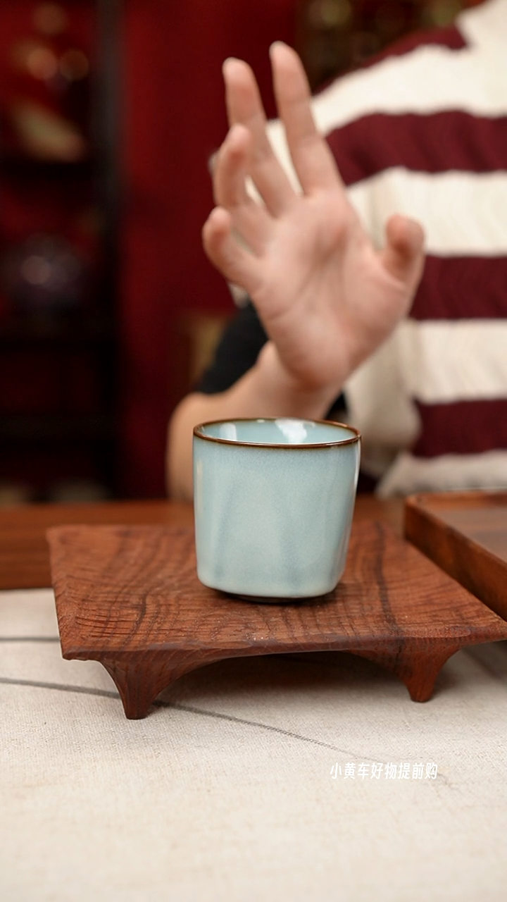 【闪购商品】摆件小师妹-钧瓷-信任