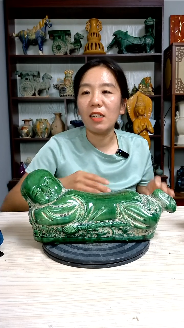 经典大****）精美复古风格瓷器