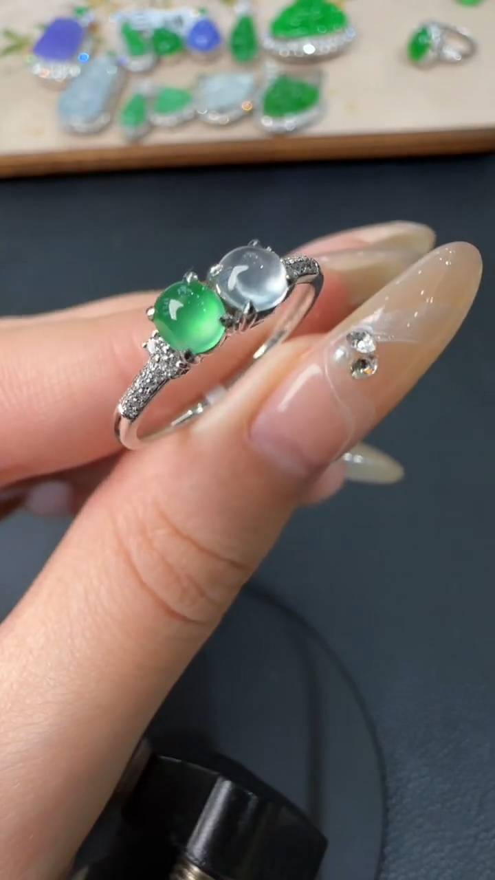 【闪购商品】翡翠戒指18K金镶嵌戒指25